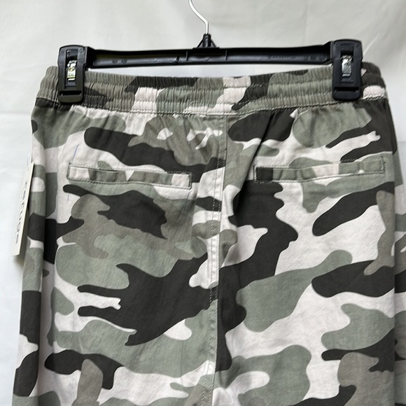 REFUGE relaxed camo jogger - Picture 3 of 8